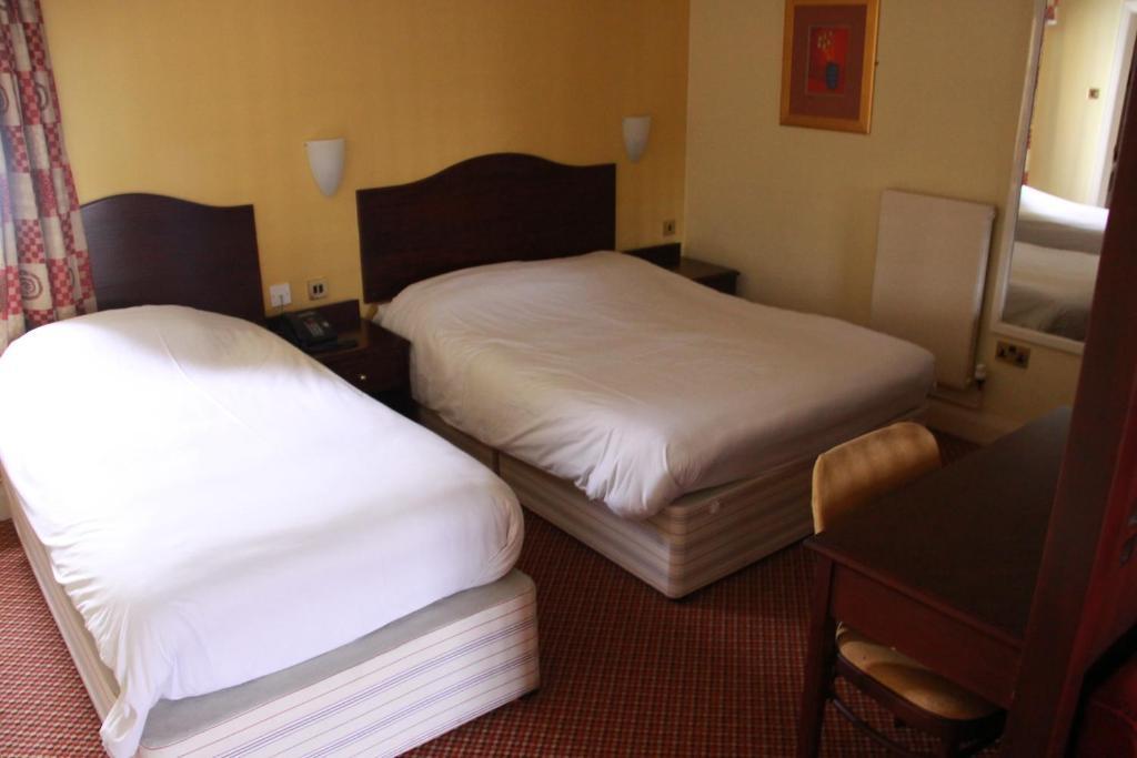 Church Guesthouse Cardiff Quarto foto