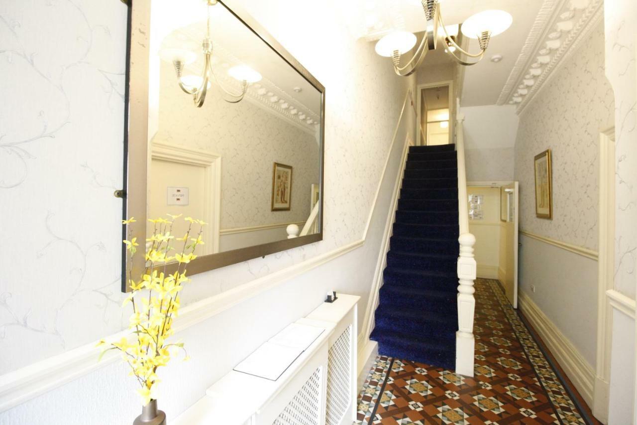 Church Guesthouse Cardiff Exterior foto